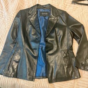 Wilsons Leather Women's Shiny Black Jacket